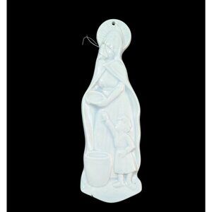 White Ceramic Religious Ornament Virgin Mary and Child Luke 2:40 ”